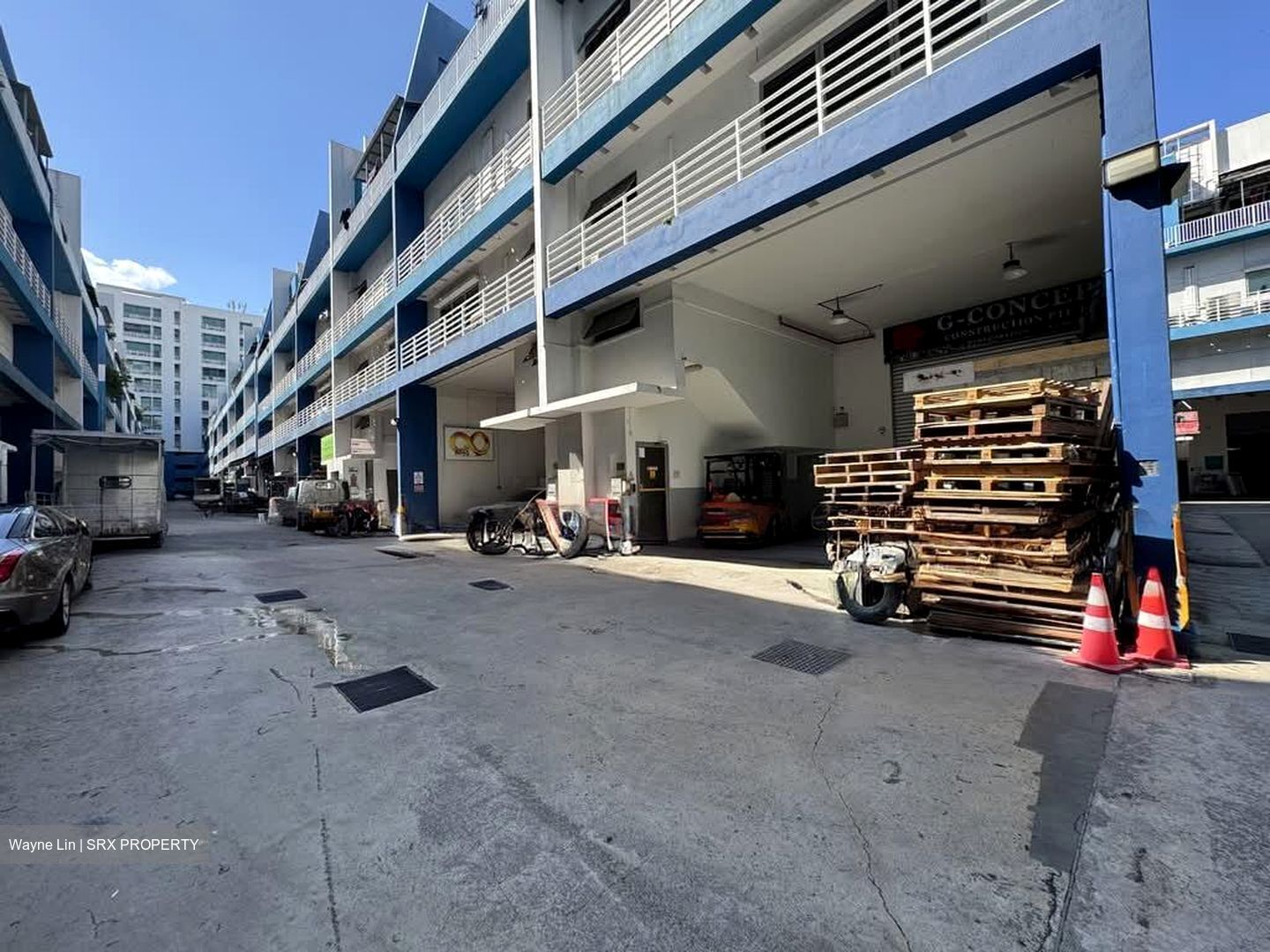 Woodlands Industrial Park E5 (D27), Factory #582240431
